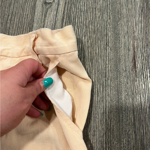 Assembly Womens Wide Leg Corduroy Pants High Rise Raw Hem Rayon Cream Size XS - Picture 5 of 12